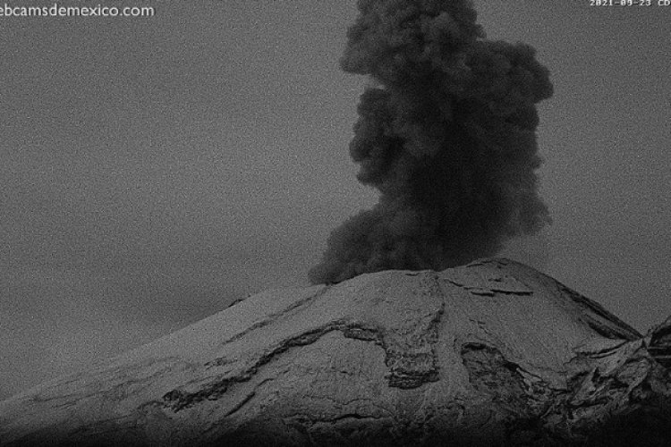 Alpinistas suben hasta cráter de ´Don Goyo´
