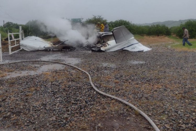 Rayo provoca caída de avioneta en Veracruz