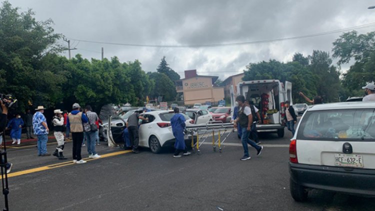 Joven se desmaya y provoca accidente después de recibir vacuna