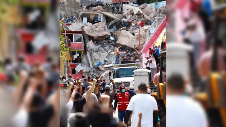 Evacuan 80 casas aledañas al cerro del Chiquihuite