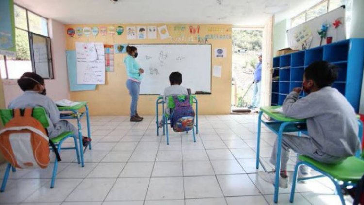 Van 179 casos de covid-19 en escuelas del Edomex