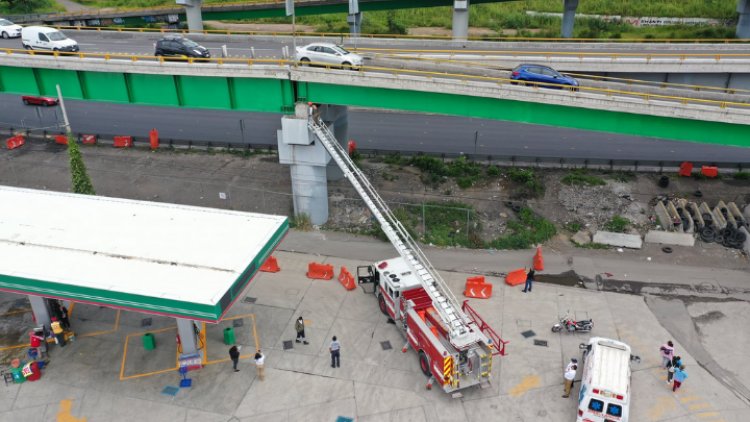 Sufre daños puente en la México-Puebla por sismo