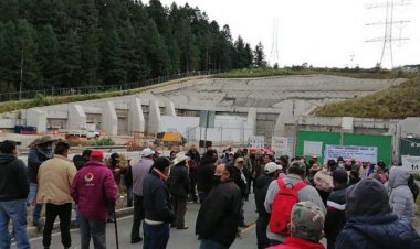 Frenan obras del tren interurbano México-Toluca