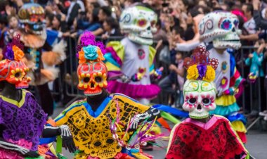 CDMX Pasará día de muertos en semáforo verde