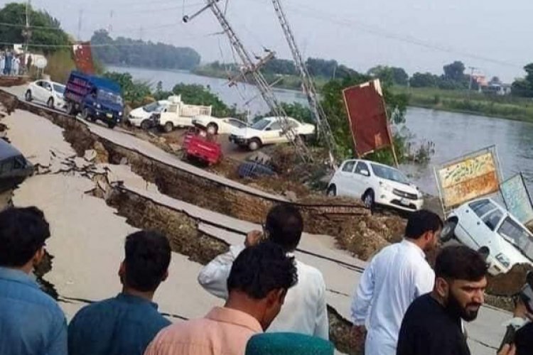 Suman 23 muertos por sismo en Pakistán