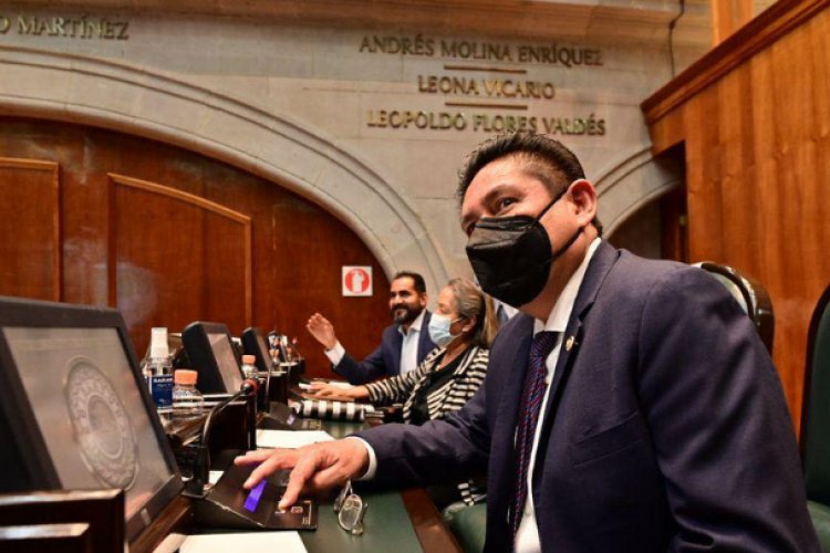Coordinador legislativo del PT contrae COVID-19