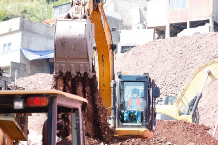 Buscan reubicar a familias de Tlalnepantla