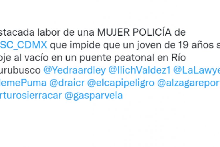 Policías evitan suicidio de joven en Churubusco