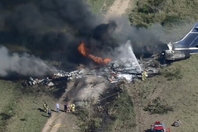 Avión estrella en Texas: Todos sobrevivieron