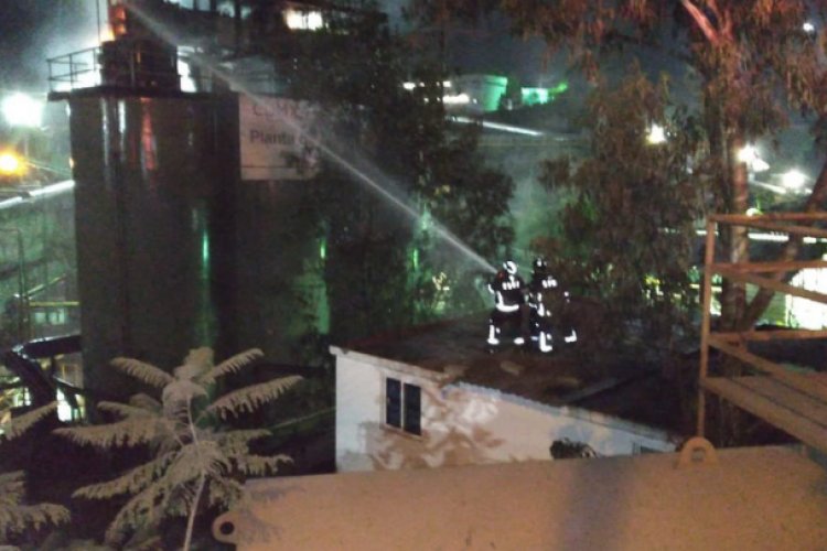 Sofocan incendio en fábrica de Coyoacán