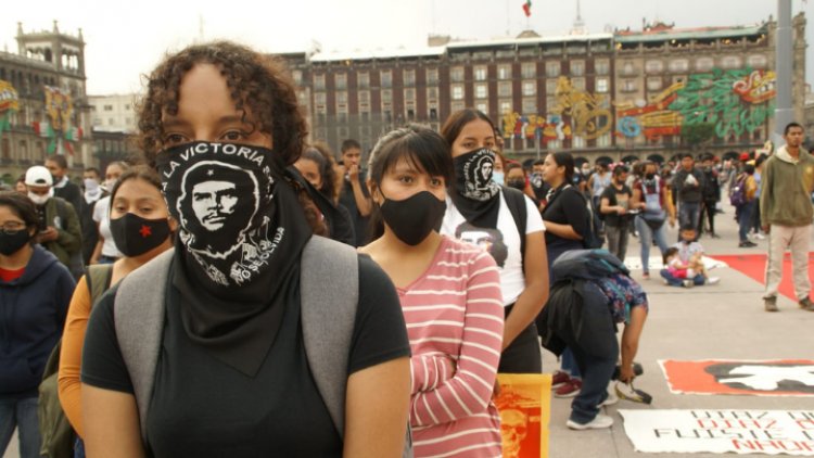 Bajo los adoquines… la ilusión. Ecos del movimiento estudiantil de 1968