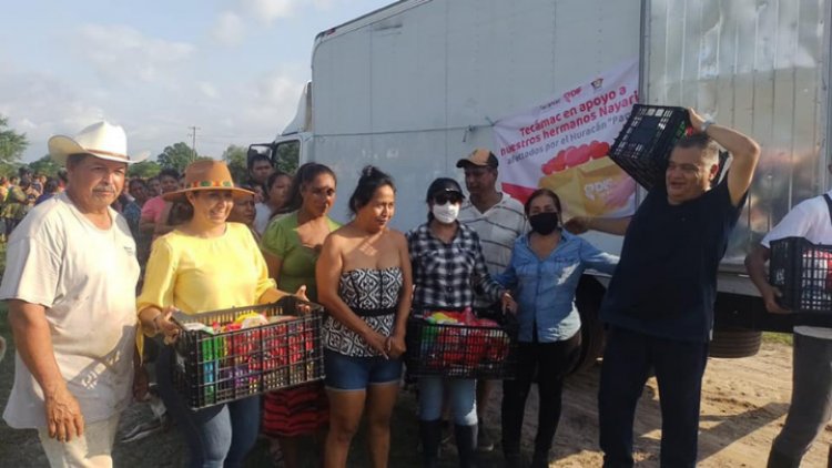 Tecámac apoya con despensas a damnificados de Nayarit