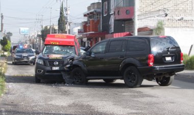 Balean a custodios por robar camioneta de valores