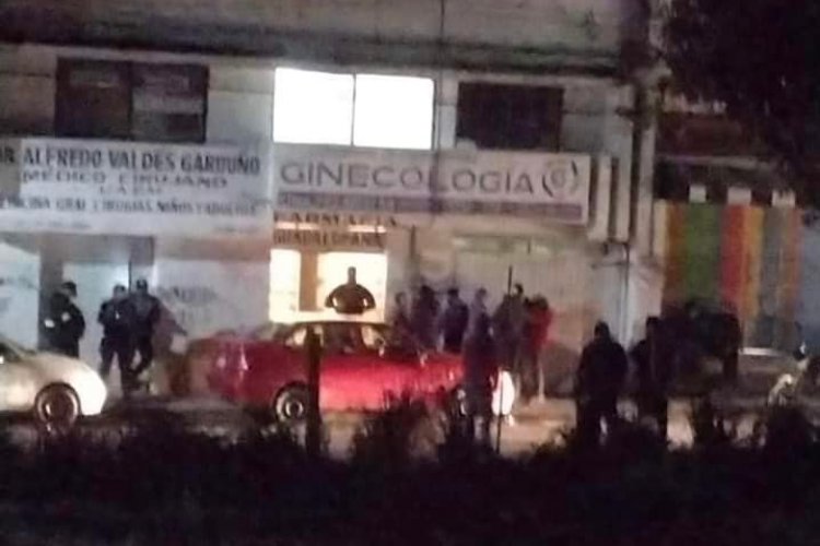 Intentan linchar a ginecólogo en Ocoyoacac