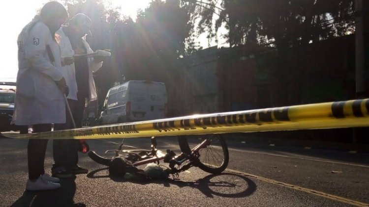 Buscan a automovilista que mató a ciclista en CDMX