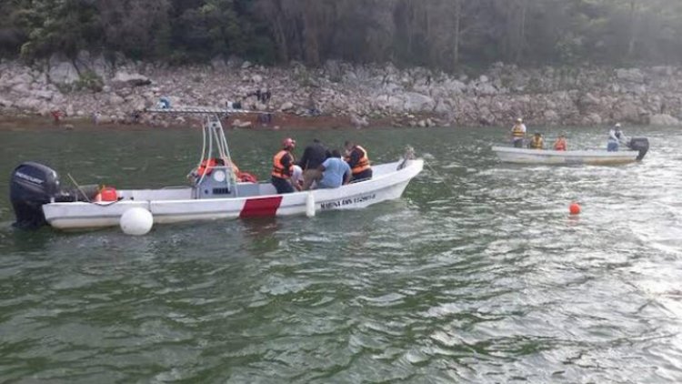 Piloto de parapente cae y muere en Valle de Bravo