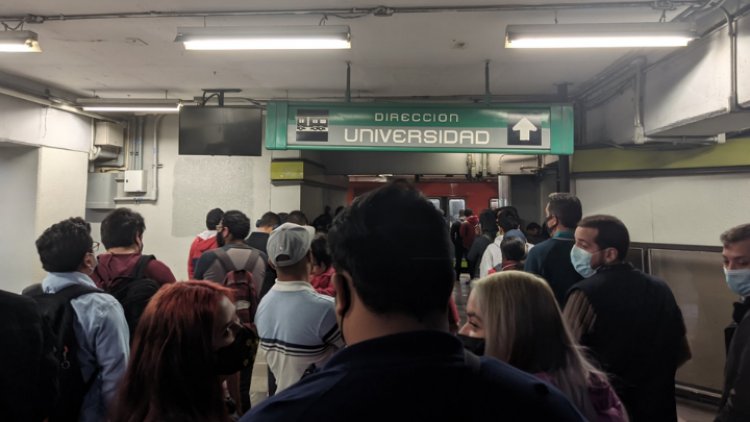 Hasta 45 minutos varados en la línea 3 del metro