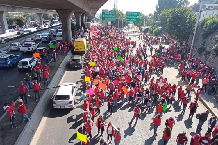 Trabajadores de Naucalpan bloquean Periférico