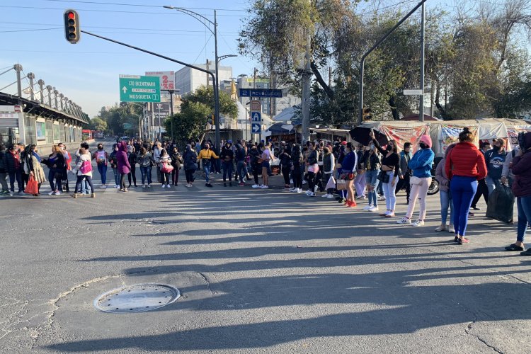 Trabajadoras sexuales bloquean Av. Insurgentes