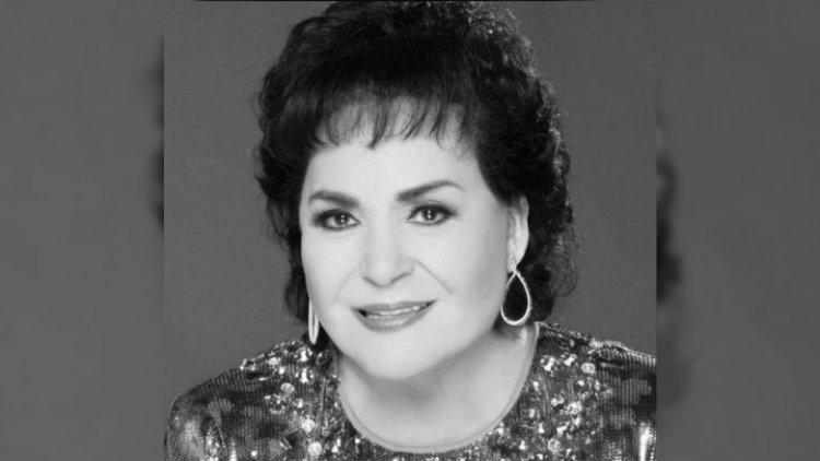 Despiden a Carmen Salinas en Monumento a la Madre