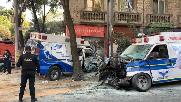 Así colisionaron ambulancias en CDMX