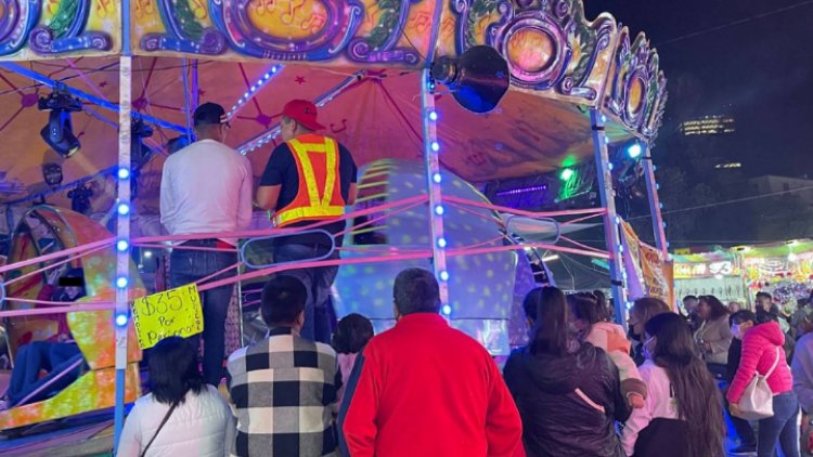 Se descarrila juego mecánico en la Cuauhtémoc