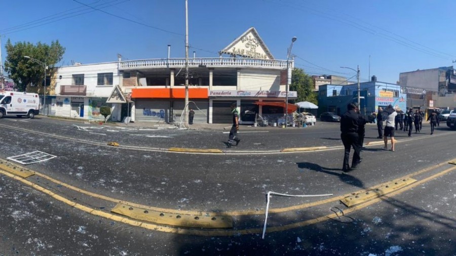 Registran explosión de gas en panadería de GAM; hay seis heridos