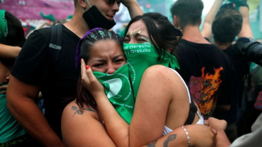 Buscan legalizar la interrupción del embarazo en México