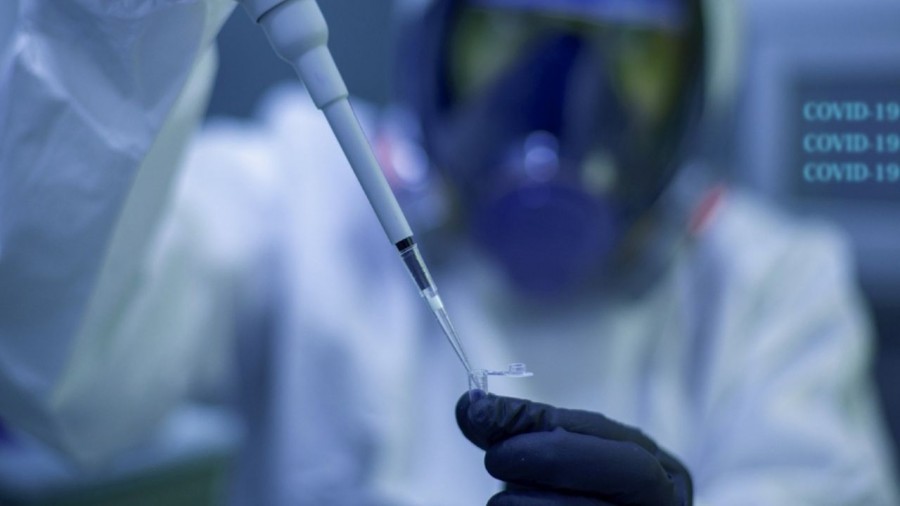 Denuncian falsa venta de vacunas anti-Covid en internet
