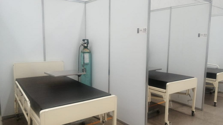 Pobladores impiden que se desmantele hospital provisional en Nezahualcóyotl