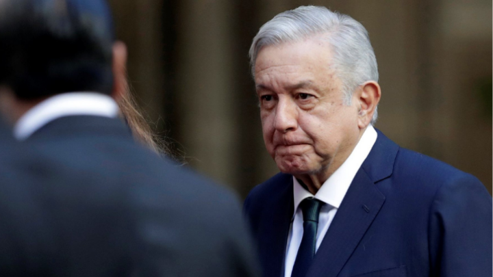 Pese a lo que dicen los expertos, AMLO opta por rechazar la energía renovable