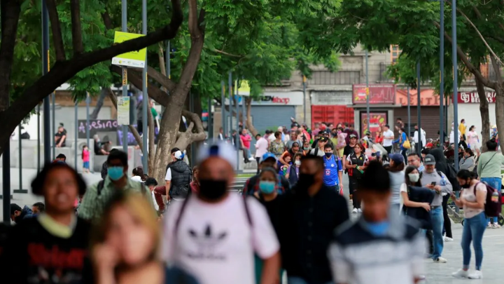 Es necesario reducir la transmisión para que las vacunas funcionen: OMS