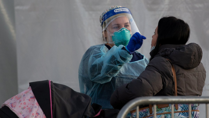 Detectan nueva cepa de covid-19 en Reino Unido y 9 países más