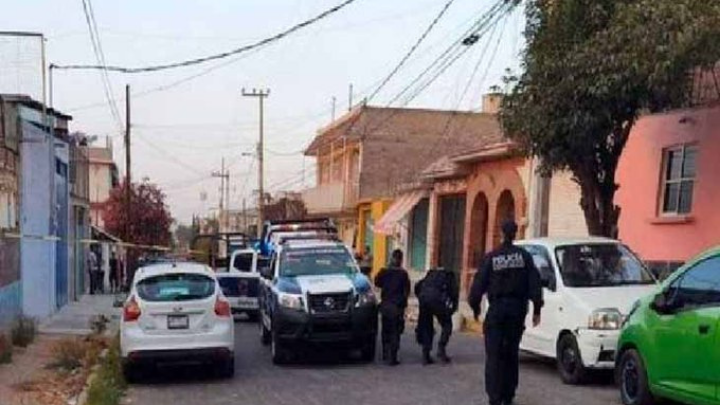 De dos tiros en la cabeza matan a hombre en Coacalco
