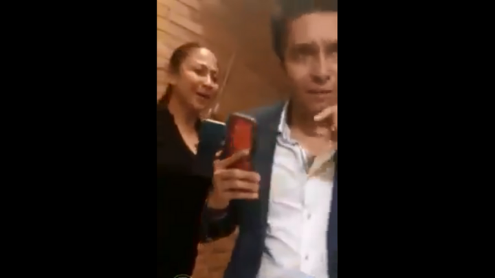 Nace #LadyAguaDeLaLlave; mujer y su familia hacen berrinche en restaurante de Toluca