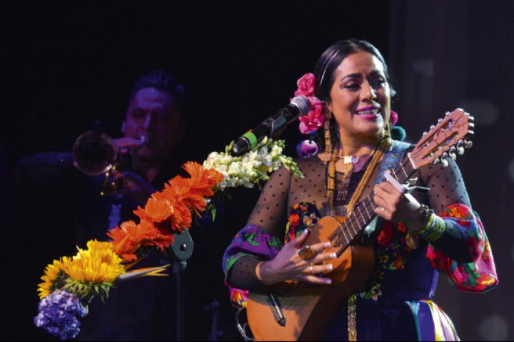 “Me cayó el chahuistle”: Lila Downs