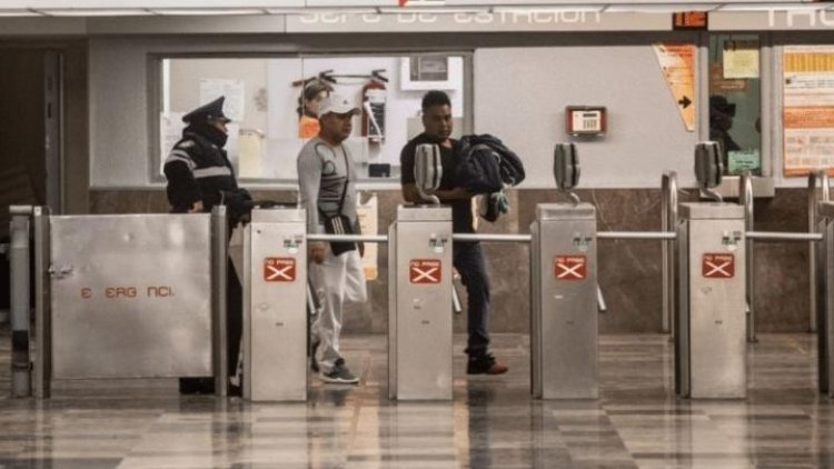 Indagan agresión policial contra hombre en metro