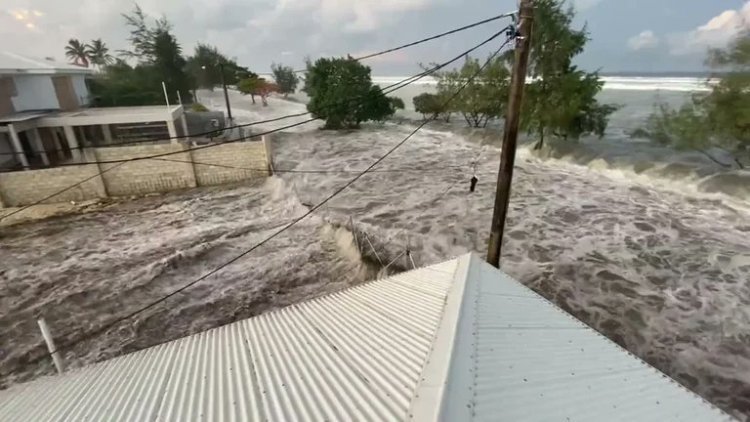 Activan alerta por Tsunami para costas chilenas