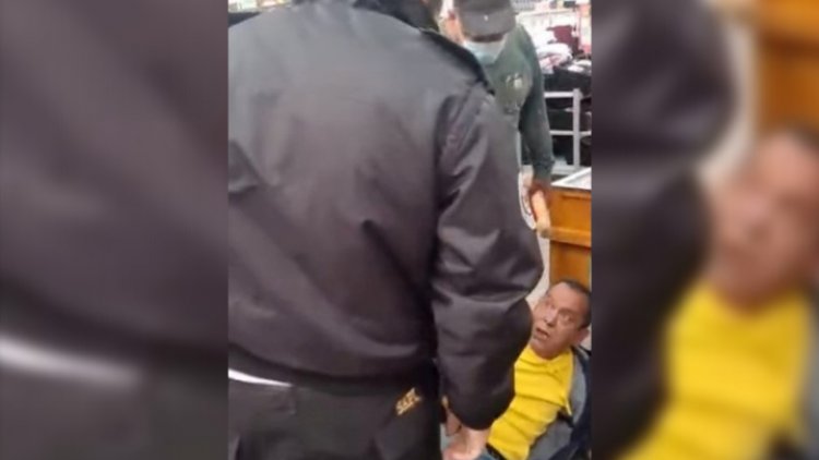 VIDEO: Guardia golpea a abuelito en Iztapalapa