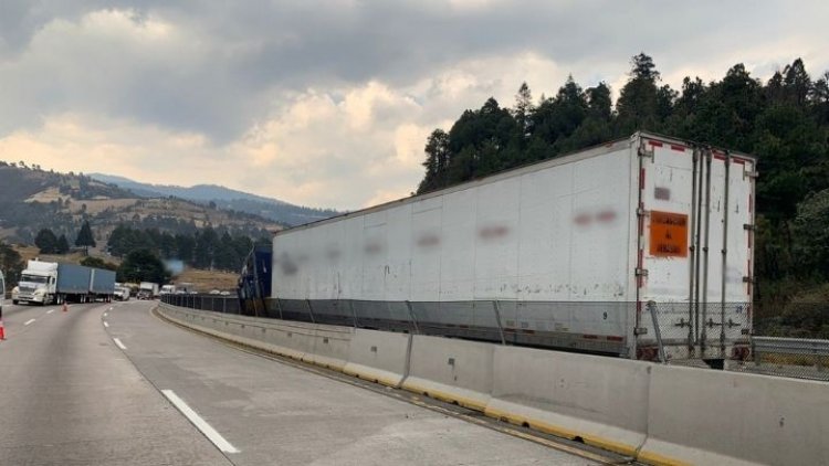 Accidente en la México-Puebla provoca cierre