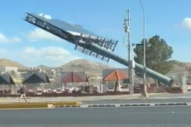 Hombre se salva de morir aplastado por espectacular