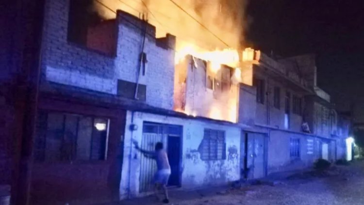 Sofocan incendio en casa de Valle de Chalco