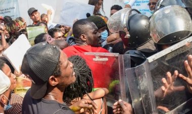 Caos en oficina del INM en Tapachula, Chiapas