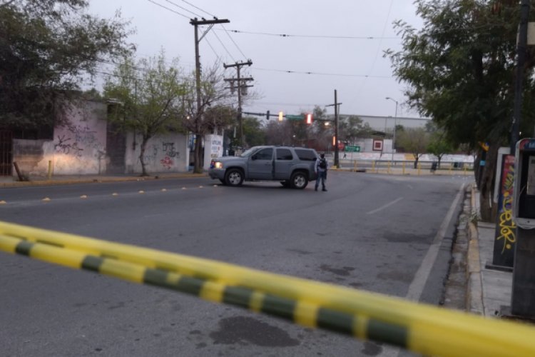 Dos policías heridos por balacera en nuevo León