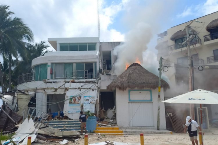 Explota tanque en restaurante de playa de Carmen