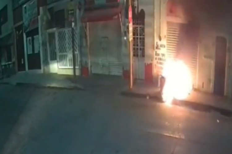 Sujeto le prende fuego a indigente en Aguascalientes