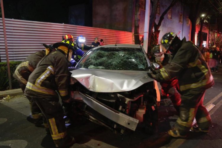 Mujer embarazada resulta herida en carambola