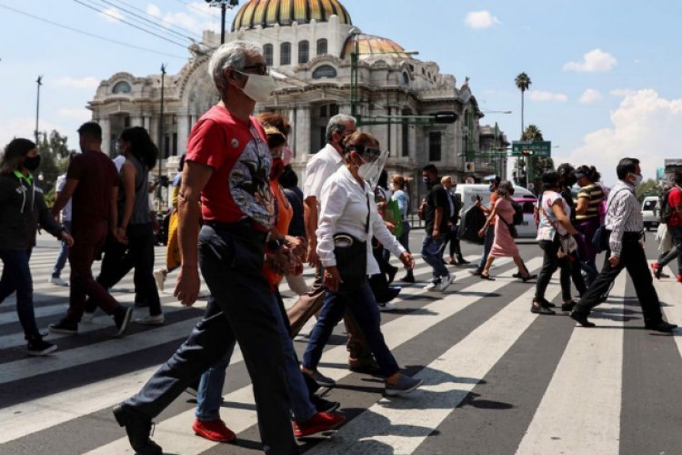 CDMX en semáforo verde; contagios de COVID-19 a la baja