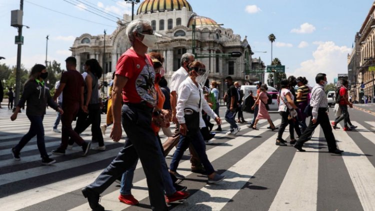 CDMX en semáforo verde; contagios de COVID-19 a la baja