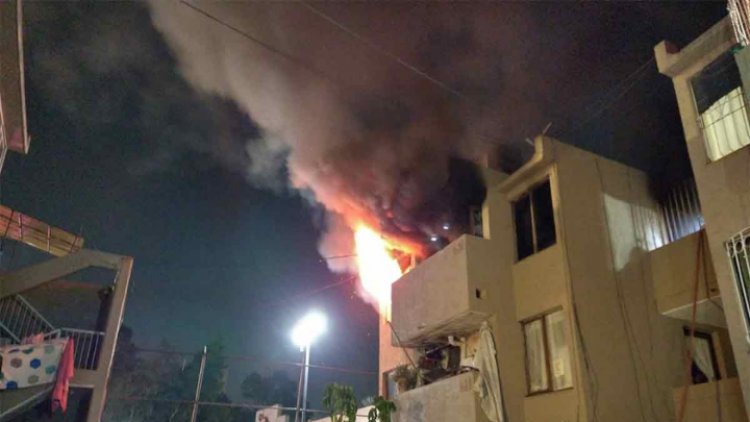 Se incendia departamento en la Calzada de los Misterios